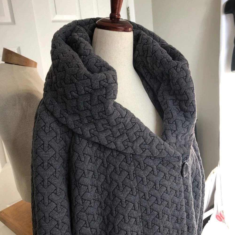 Gallery Charcoal Patterned Knit Hooded Coat - Picture 12 of 12